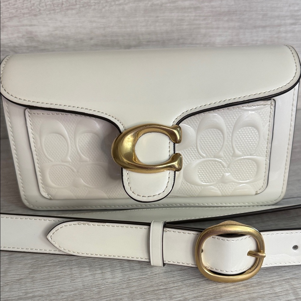 Coach White Patent Leather Tabby Shoulder Clutch only long strap - Picture 16 of 16